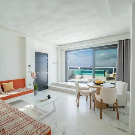 Aparthotel Numi