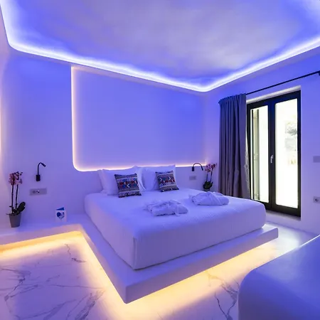 Tagoo Hills Residences 3* Mykonos Town