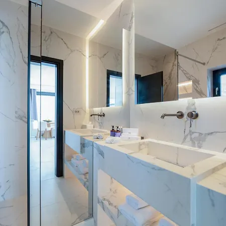 Tagoo Hills Residences 4* Mykonos Town
