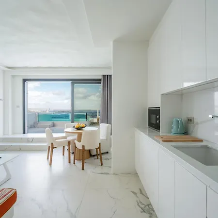 Tagoo Hills Residences شقة فندقية 4*