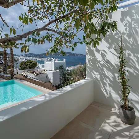 Numi Aparthotel