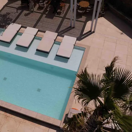 Lejlighedshotel Tagoo Hills Residences