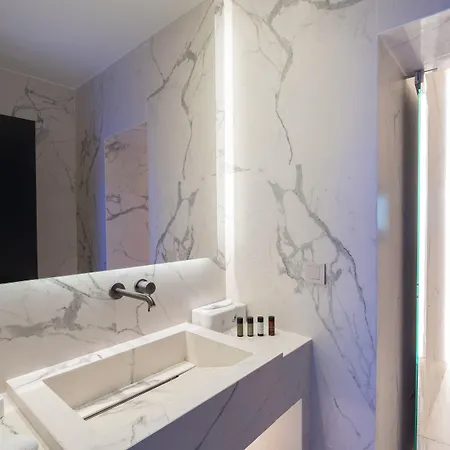 Aparthotel Tagoo Hills Residences 4*