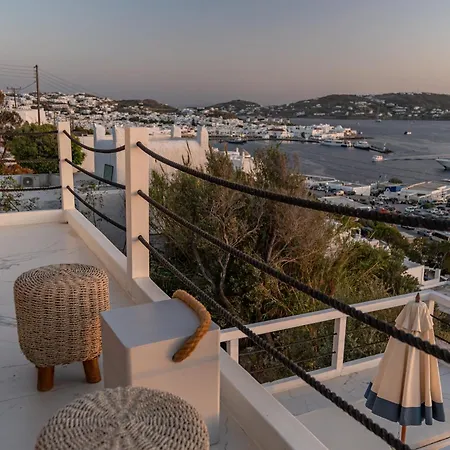 Tagoo Hills Residences 3*
